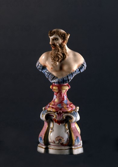 Bust of fauna on a pedestal