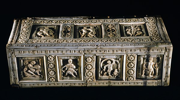 Ivory box decorated with mythological figures and musical allegories