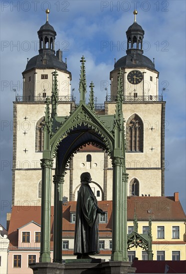 Stadtkirche Sankt Marien et Monument à Philippe Mélanchthon à Wittemberg