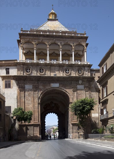 Porta Nuova à Palerme