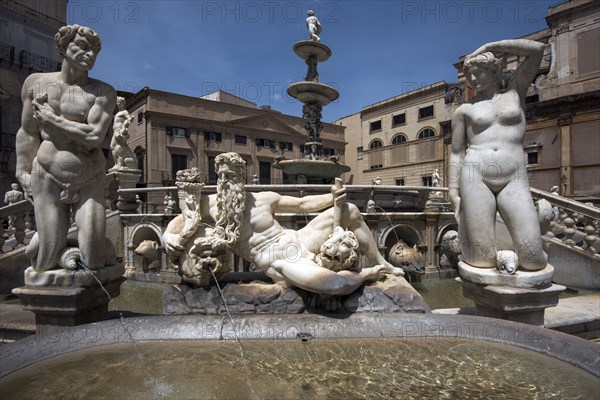 Fontana Pretoria à Palerme