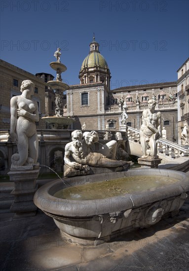 Fontana Pretoria à Palerme