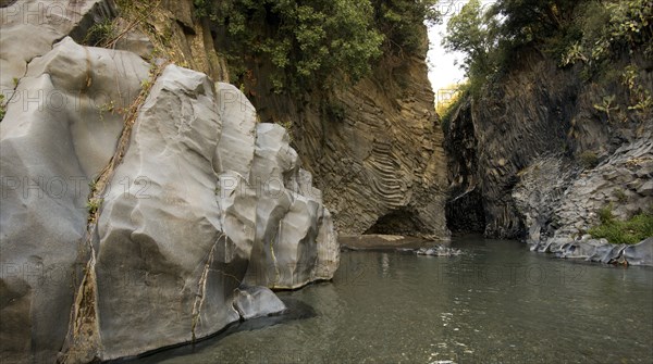 Gorges de la rivière Alcantara (Sicile)