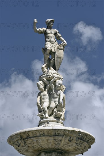 Fontaine d'Orion située sur la Piazza del Duomo à Messine (Sicile)