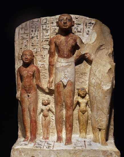 Groupe représentant la famille du "sculpteur d'Amon" Mainekhet