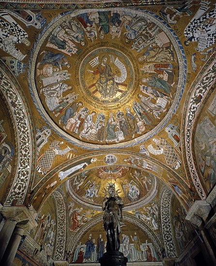 Coupoles du baptistère de la basilique Saint-Marc de Venise