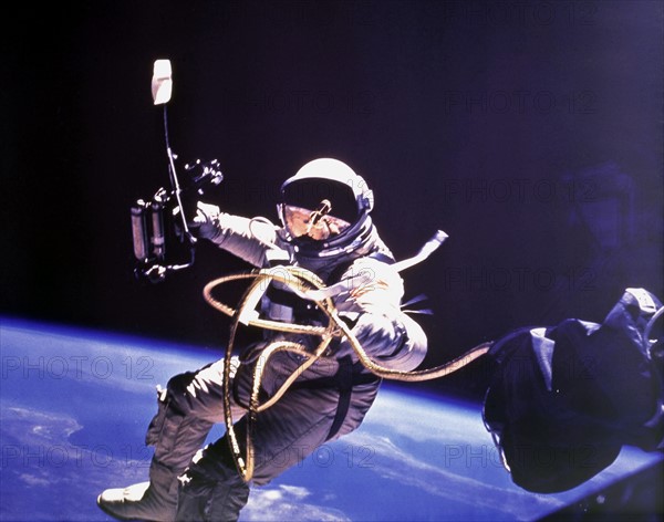 Astronaut Edward H. White II in E.V.A  (June 3, 1965)