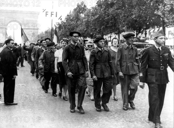 Paris celebrates her liberation, August 25, 1944