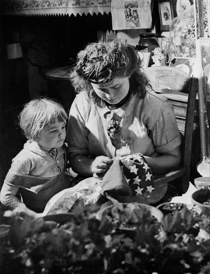 Fête du 4 juillet 1944 en Normandie.