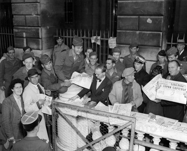 U.S. troops in Paris (France) celebrate Japan's surrender August 10, 1945