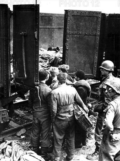 Camp de concentration de Dachau libéré en Allemagne, 30 avril 1945