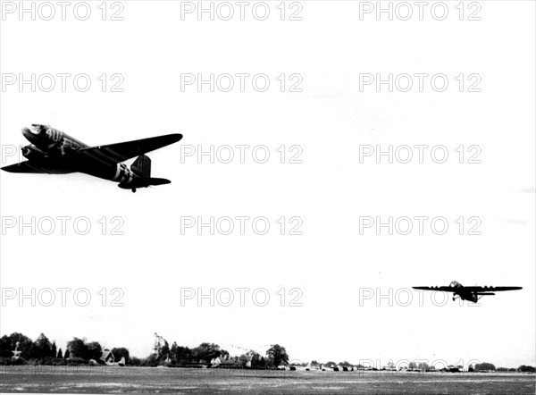 Renfort pour les parachutistes américains en Normandie, juin 1944