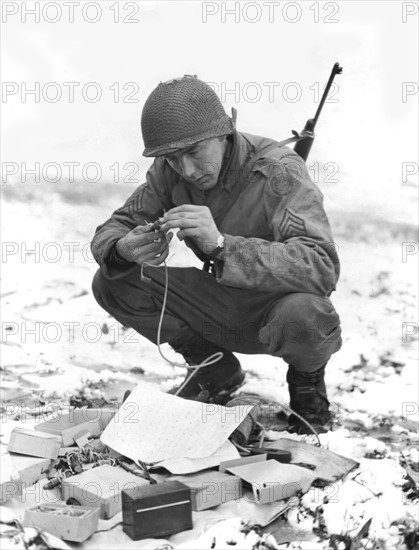 Opérations de déminage en Allemagne
(4 Janvier 1945)