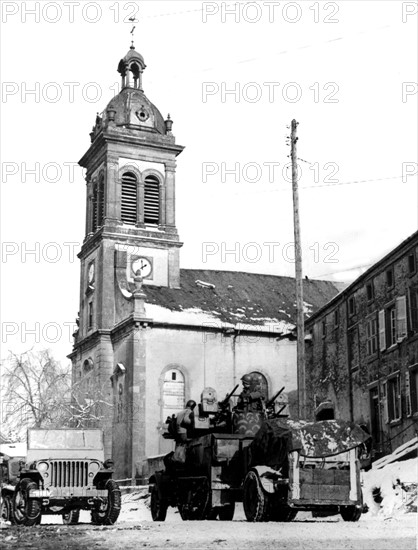 American anti-aircraft vehicle  in Waldweisse, 1945