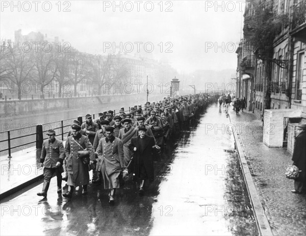 German soldiers and military police captured in Strasbourg, 1944