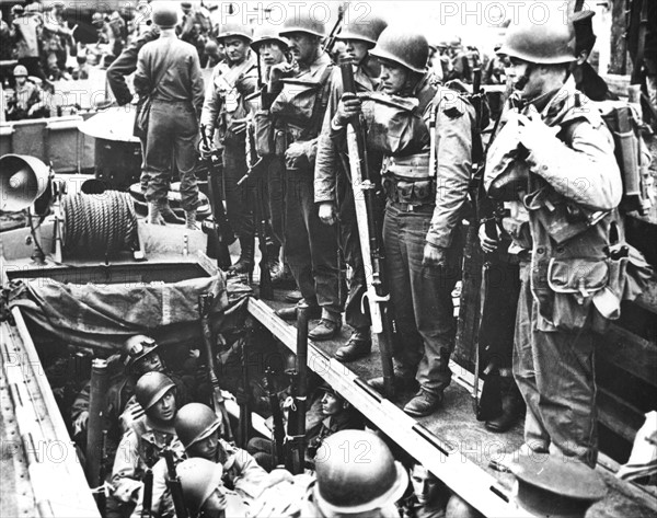 Members of a U.S. Ranger unit before D-Day in an English port (June 1944)