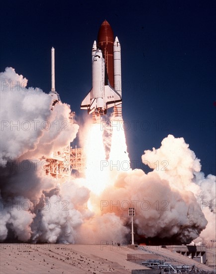 STS 58 lift-off on October 18, 1993.