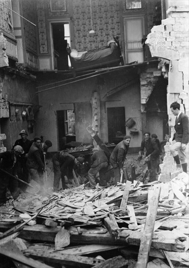 Ruins of Cherbourg (June 1944)