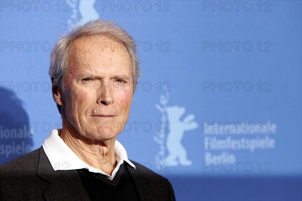 Der US-amerikanische Schauspieler und Regisseur Clint Eastwood posiert am...