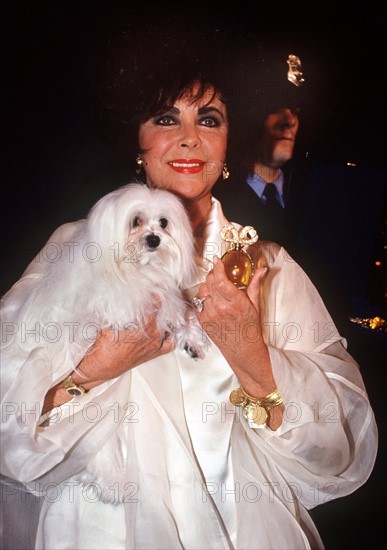 Hollywoodlegende "Liz" Taylor feiert 70. Geburtstag