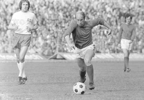 Bobby CHARLTON im Trikot der englischen Fussball-NAtionalmannschaft.
