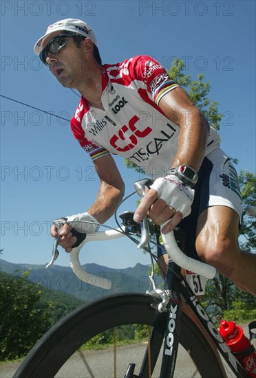 Der Franzose Laurent Jalabert vom Team CSC-Tiscali hat am am 19.07.2002 auf der 12. Etappe der Tour de France erneut die Flucht nach vorn angetreten. Tags zuvor war er bereits lange als Solist unterwegs und wurde erst kurz vor dem Ziel gestellt. Auch diesmal wird er wenige Kilometer vor dem Ziel gefangen. Resultat seiner Aktivität ist zumindest die Führung in der Bergwertung. Jalabert will am Ende der Saison seine Laufbahn beenden. Die 12. Etappe führt über 199,5 Kilometer von Lannemezan zum Plateau-de-Beille durch die Pyrenäen. Nach vier Pässen unterwegs müssen die Fahrer am Ende noch eine Bergankunft meistern.