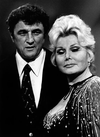 American actress Zsa Zsa Gabor and her seventh husband Michael O'Hara, photographed on July 1980 in Hamburg.