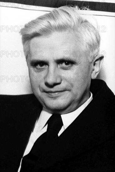 Joseph Kardinal Ratzinger wurde am 19. April 2005 vom Konklave zum neuen...