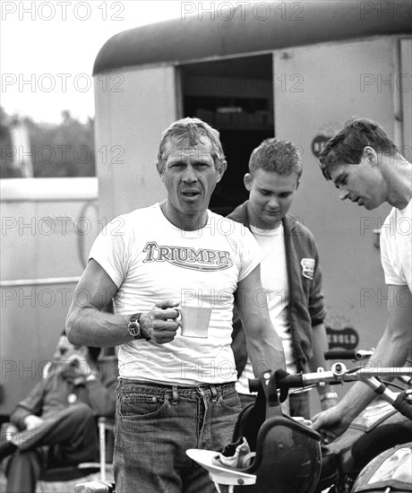 Der Hollywood-Star Steve McQueen aus den USA nahm 1964 an der ...