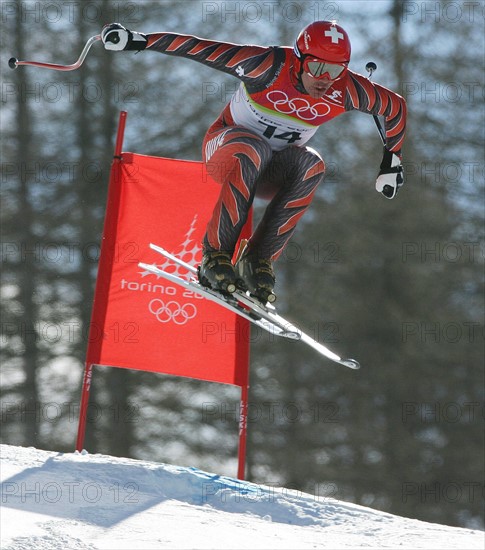 Olympia
20. Olympische Winterspiele 2006 Turin
Ski Alpin Herren Abfahrt
Bruno Kernen (SUI) gewinnt Bronze am Zielsprung
FOTO : Pressefoto ULMER
-ONLY GERMAN MEDIA-