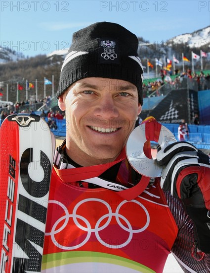 Olympia
20. Olympische Winterspiele 2006 Turin
Ski Alpin Herren Abfahrt
Michael Walchhofer (AUT) mit Silbermedaille
FOTO : Pressefoto ULMER / Markus Ulmer