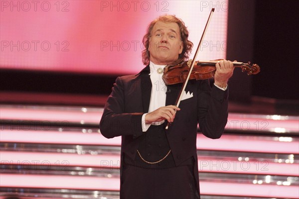 Andre Rieu. TV Show 'Wilkommen bei Carmen Nebel'. Braunschweig 22.10.2011