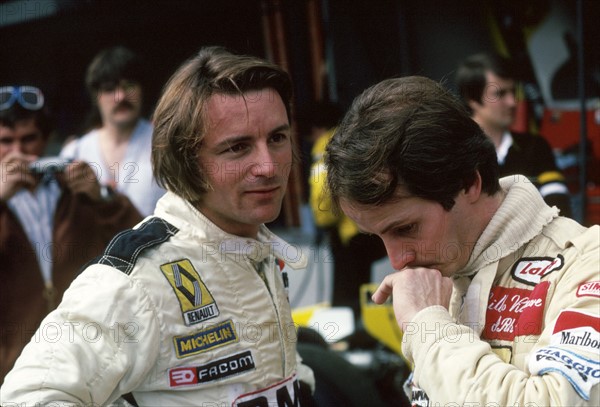Formel 1, 1980
Boxengasse
Rene Arnoux
Gilles Villeneuve
www.hoch-zwei...