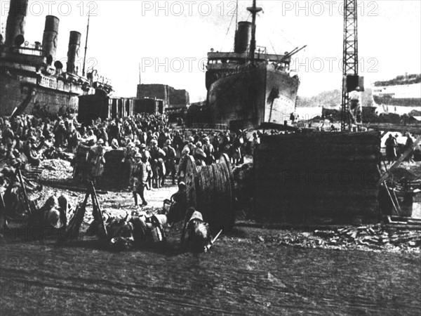 World War I - Boarding of soldiers in France