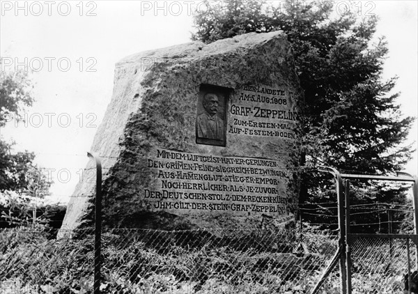 Empire - Zeppelin boulder in Echterdingen