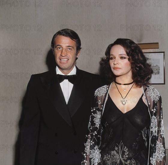 Jean-Paul Belmondo, Laura Antonelli