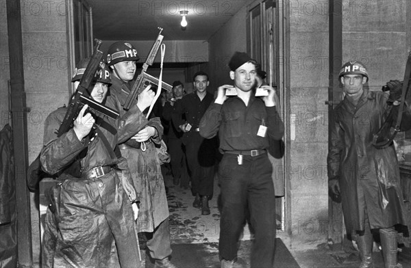 Silberbarren werden 1947 nach Ungarn zurück gebracht