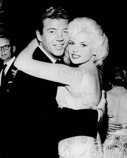 Jayne Mansfield avec son mari Mickey Hargitay
American...