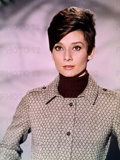 Audrey Hepburn 

CHPS 007080 ...