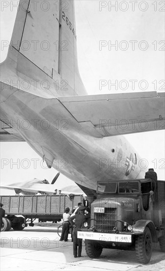 Airlift to Berlin 1948