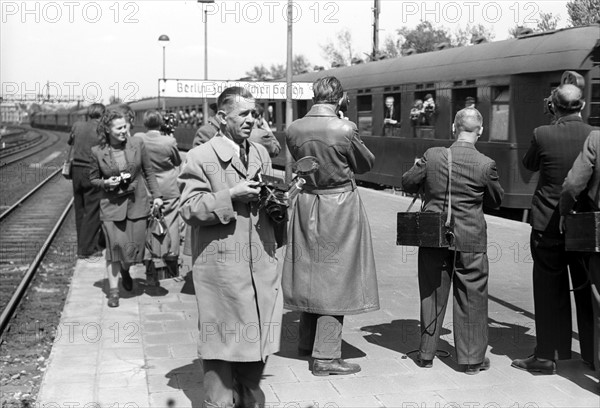 Berlin - interzonal train 1949