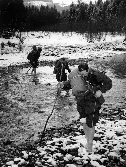 Survival training of Royal Air Force in Upper Bavaria