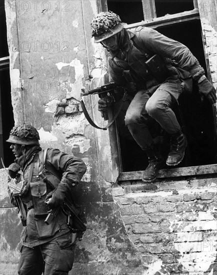 French troops at maneuver of western allied forces in Berlin