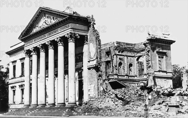 Post-war era - destroyed Frankfurt