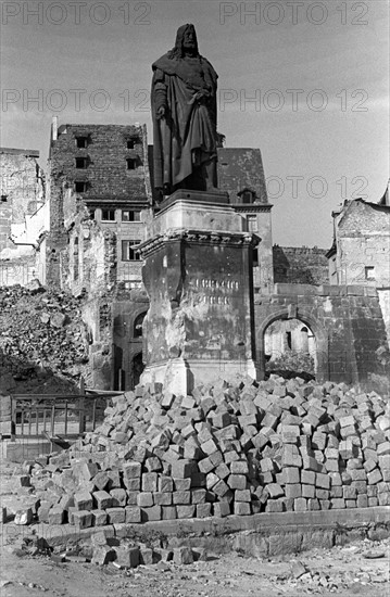 Nuremberg - post-war - destructions