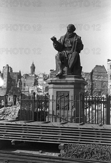 Post-war era - Nuremberg - destructions