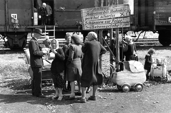 Expellees of Sudetenland arrive in Munich