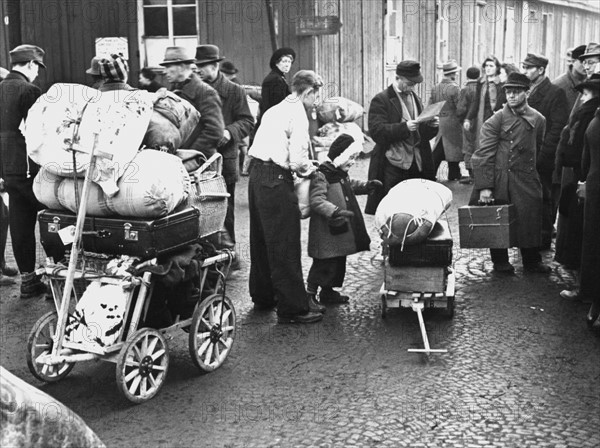 Post-war era - refugees