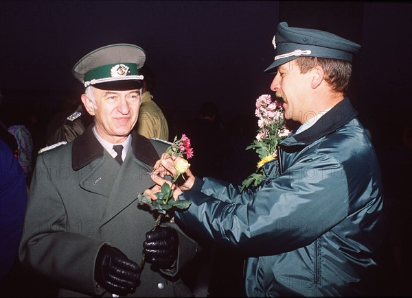 Policemen in Berlin, Fall of the Berlin Wall