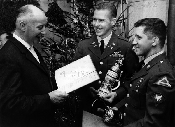 U.S. soldiers become freemen of a small German town.